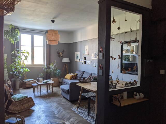 very pleasant and located idealment