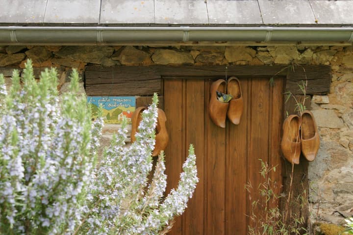 AyatsurSioule locations de vacances et logements AuvergneRhône