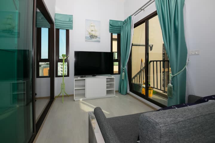 טלוויזיית אינטרנט 55אינץ 'עם Wi - Fi מהיר