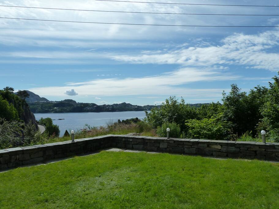 The garden with view