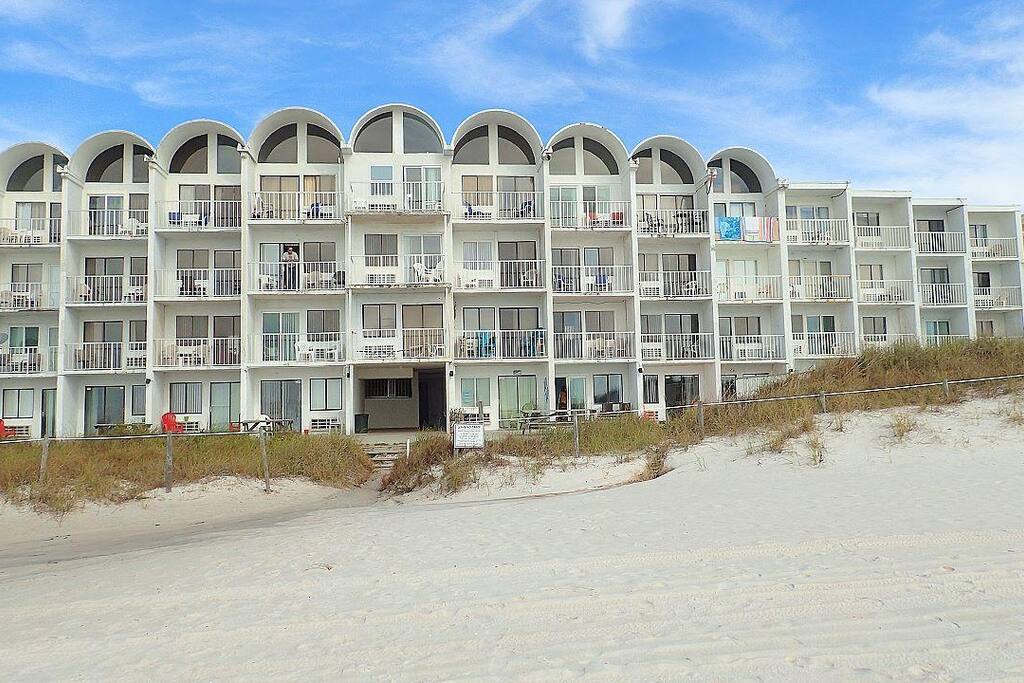 CANT GET ANY CLOSER TO BEACH