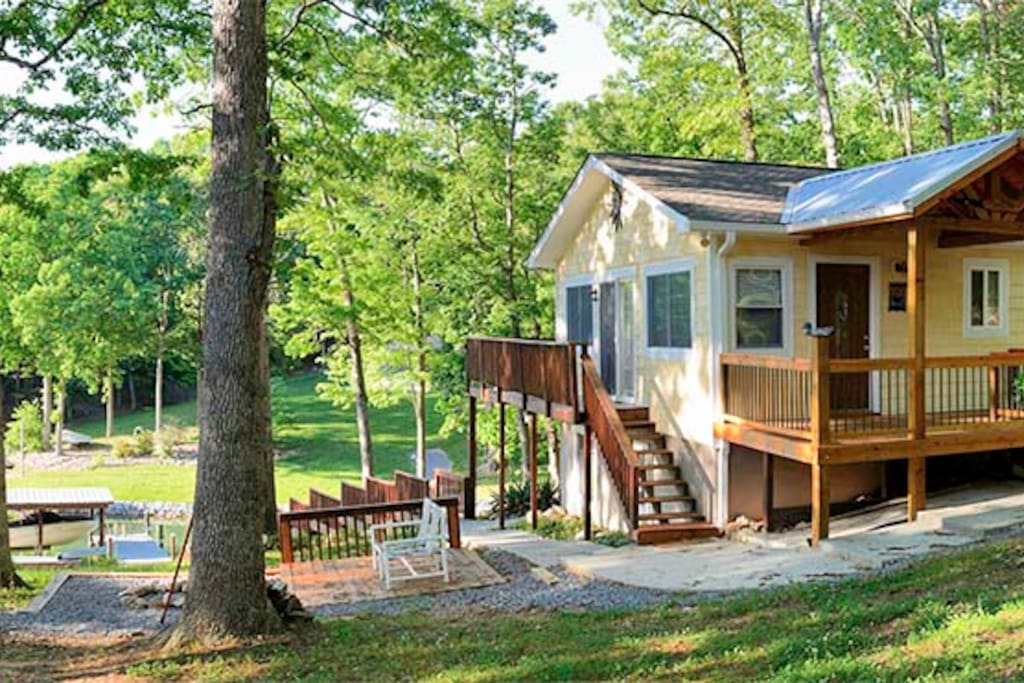 LaSota Cottages