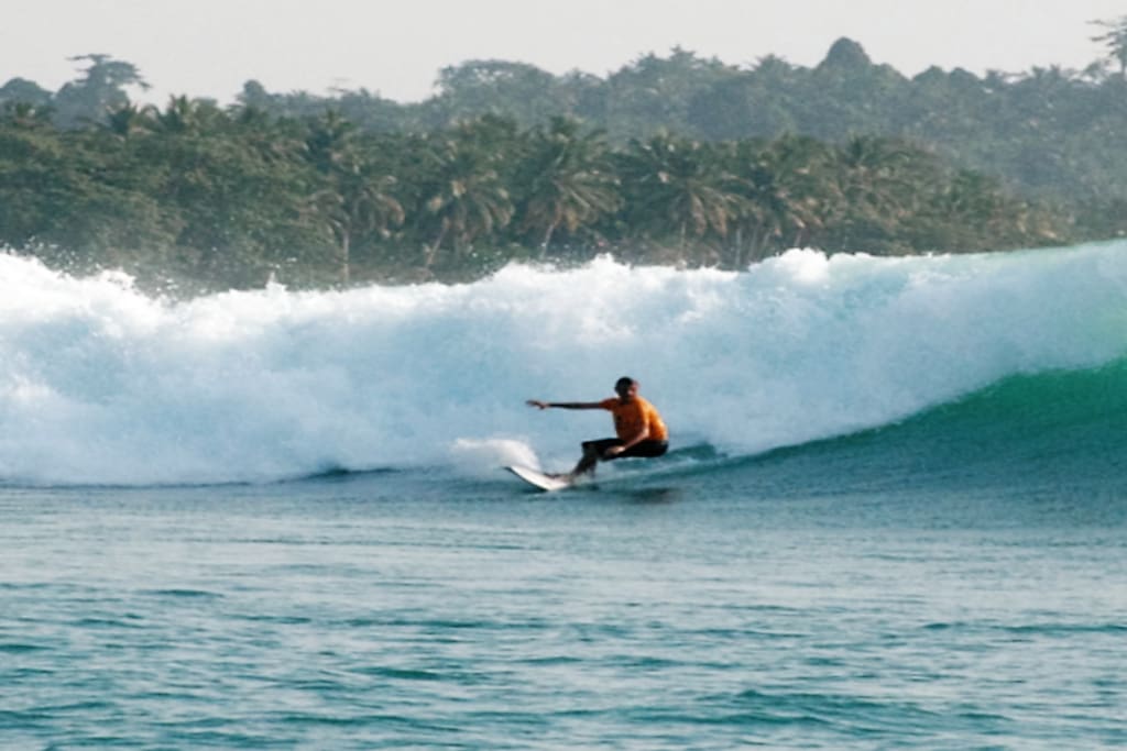 nyang nyang surf camp siberut