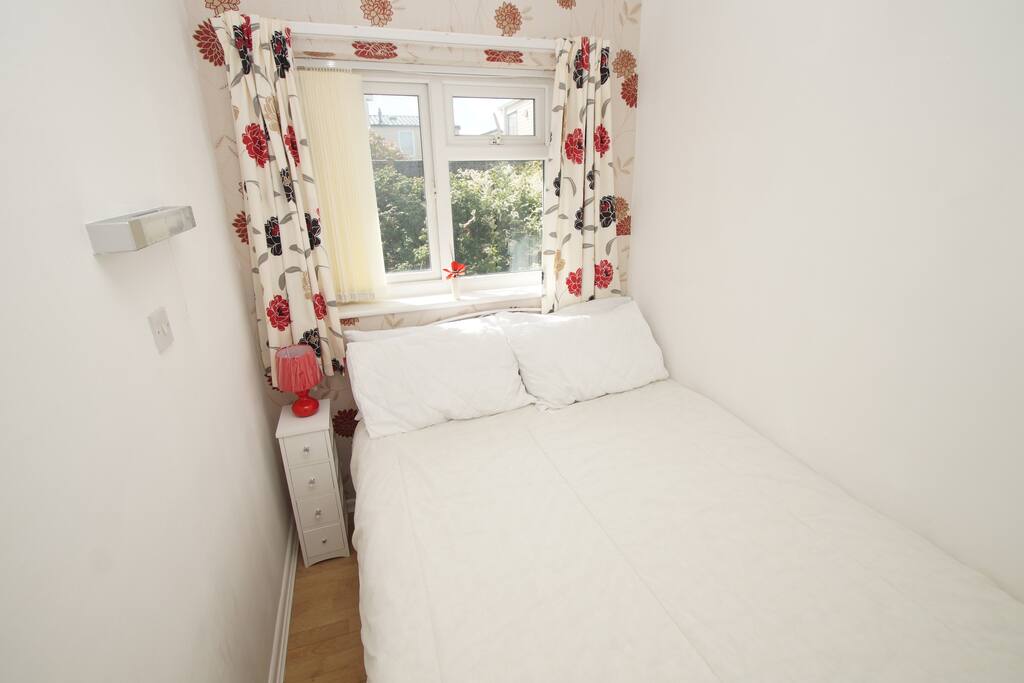 Main bedroom
