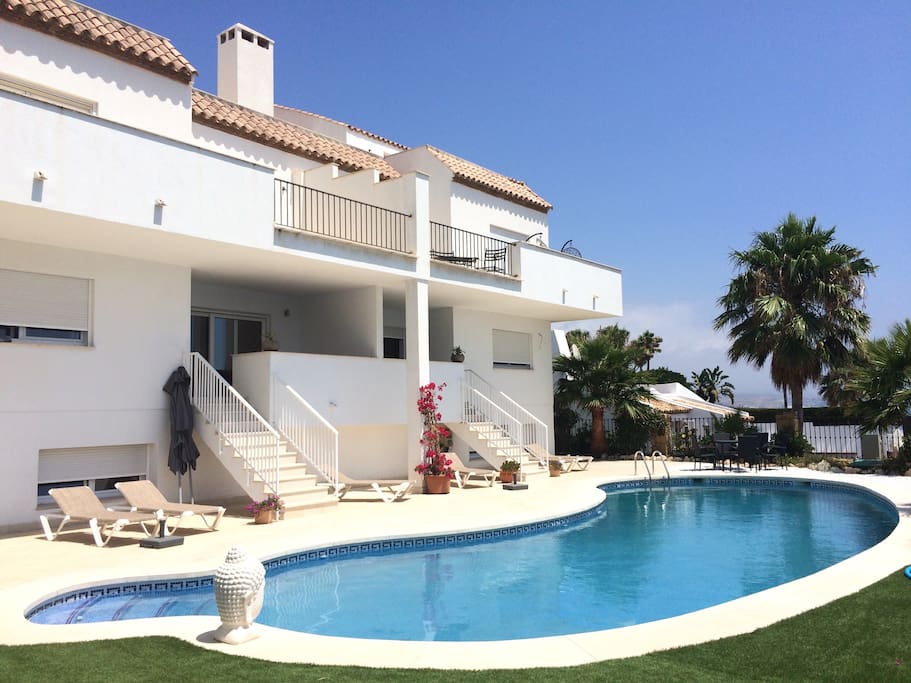 Casa Olina with saltwater pool