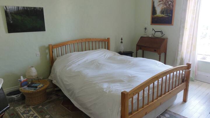 Dhomë gjumi