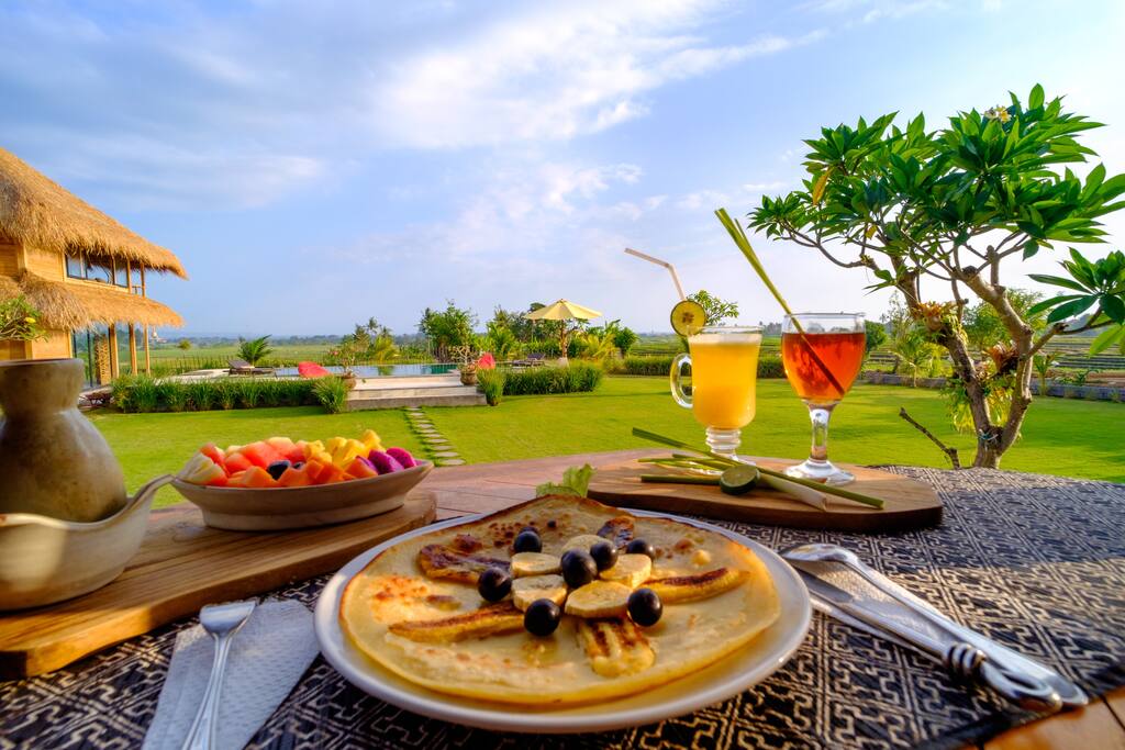 Breakfast in restaurant to the view