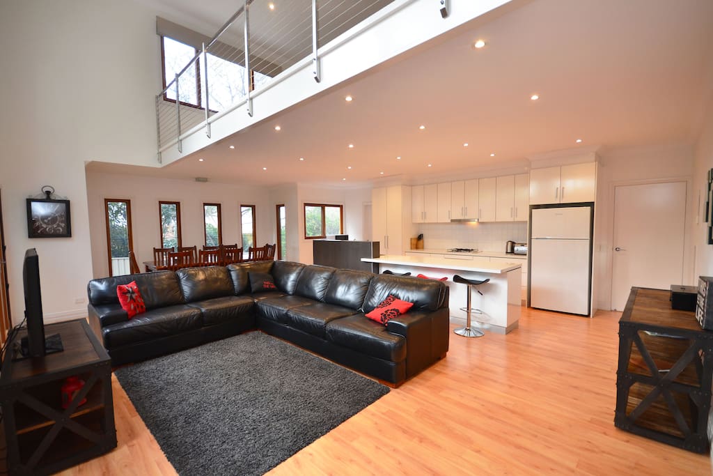 Family / Kitchen / Dining Room