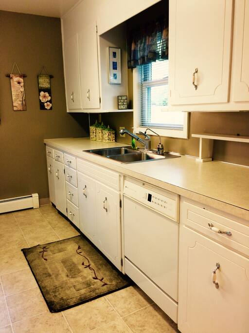 The kitchen is fully-stocked with everything you need to whip up a home-cooked meal.