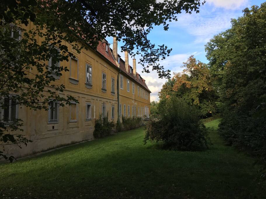 Alter und neuer Trakt