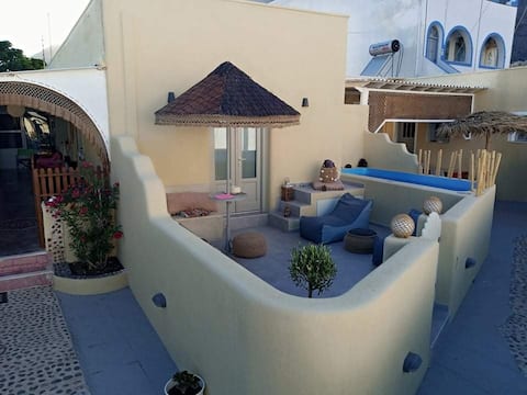 Twins Studio with private minipool 2min from beach