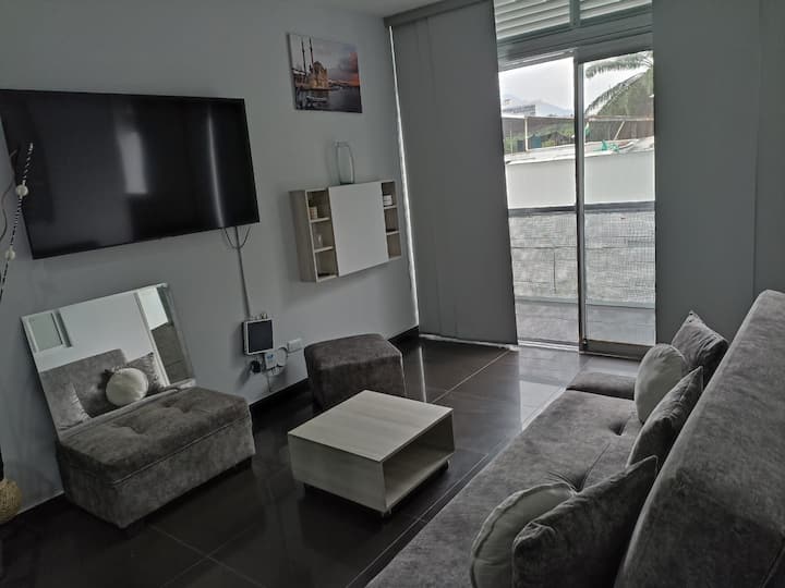Cali Sur Great Location Near Imbanaco And Stadium - Cali
