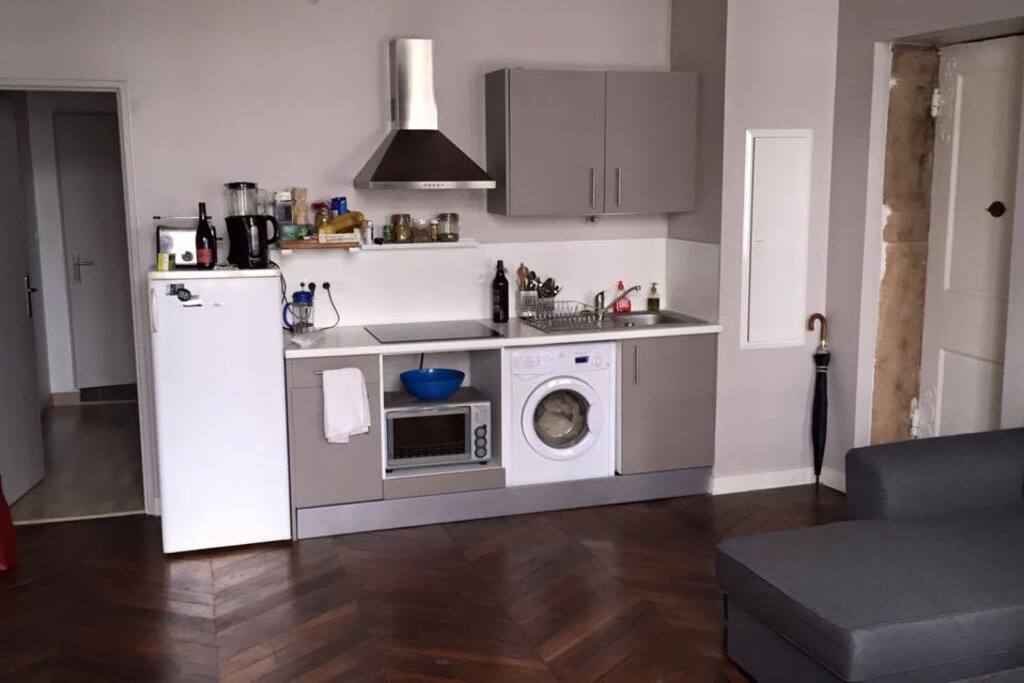 Cuisine ouverte sur le salon