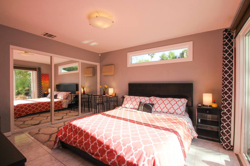 The suite is full of light with a beautiful view of the pool. What a great way to wake up!