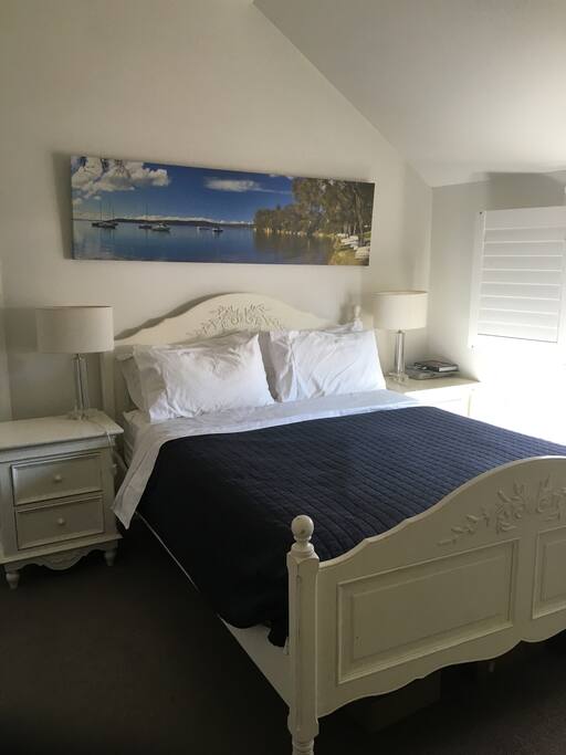 Main bedroom has TV with foxtel, ensuite.