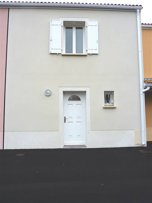 Façade d'entrée