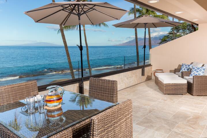 Makena Surf – Beachfront Condo B303 gallery image 5