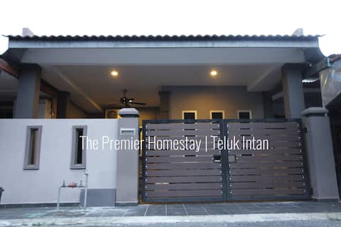 The Premier Homestay | Teluk Intan