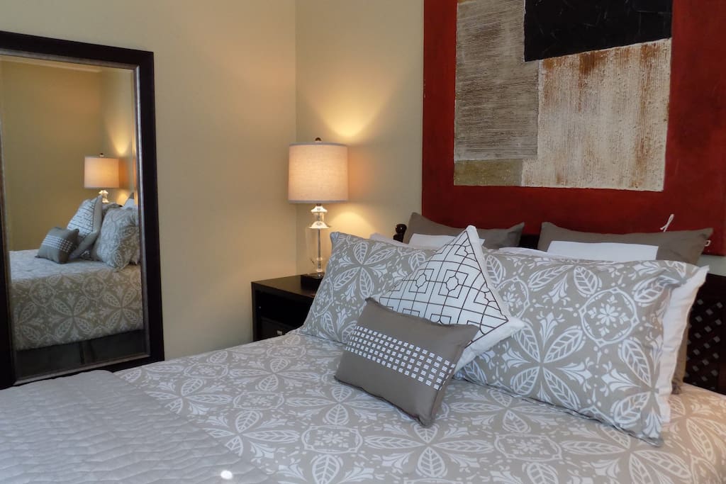 Queen size bed with 100% cotton linen