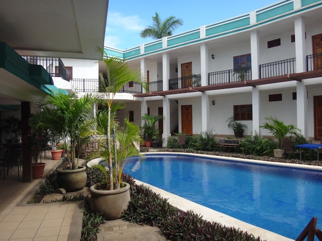 Habitacion Compartida Millenials en Mangua