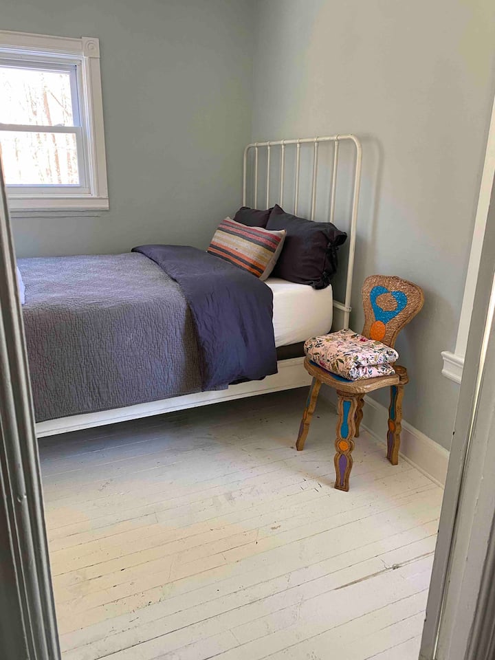 საძინებელი 2