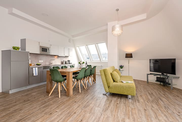 Penthouse Suite 2 or 3 bedrooms