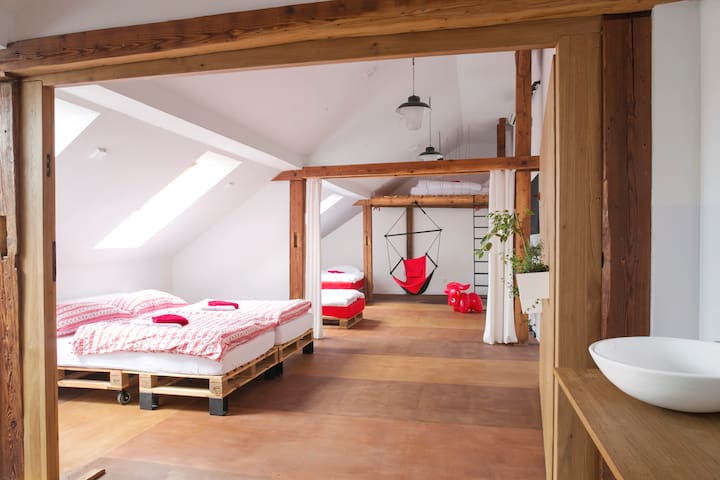 A&S Industrial lofts – Red and Blue units