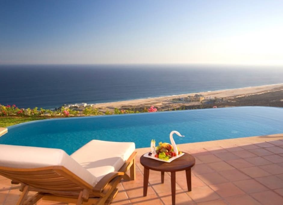 Your Private Infinity Pool and View