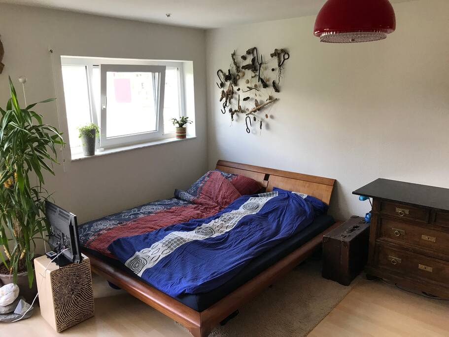 Bett: 2,00x1,80