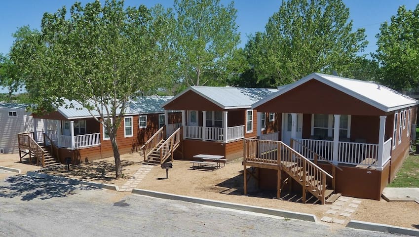 Sun Outdoors 05/02 managed Airbnb listing 2