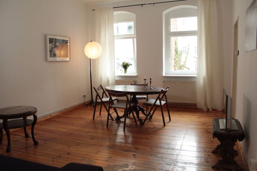 Living room - Wohnzimmer