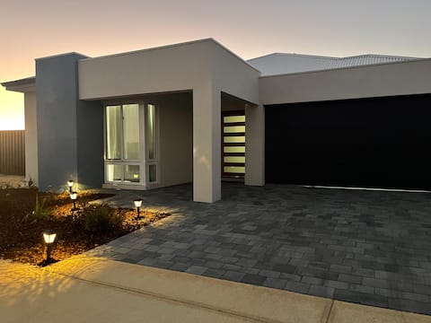 Beautiful Jurien Home