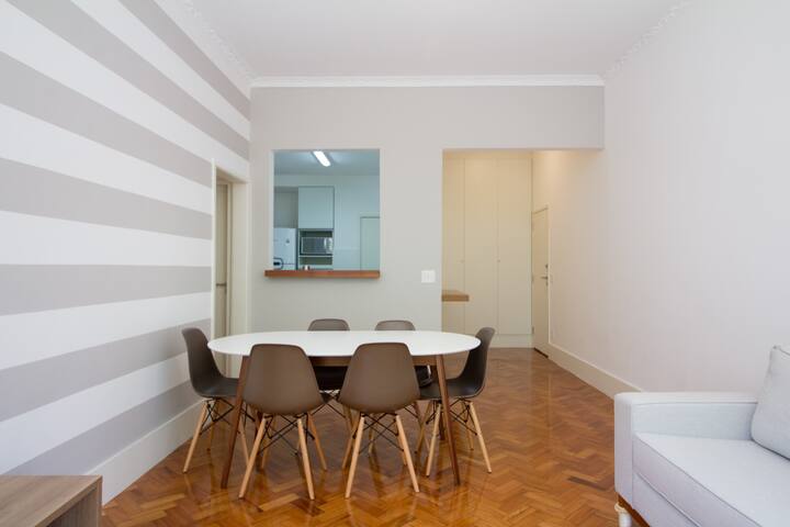 Spectacular apartment 2’ walk from LEBLON Beach gallery image 4