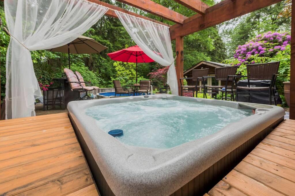 hot tub