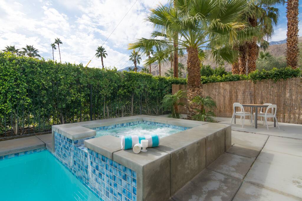 Waterfall feature from the spa to the pool