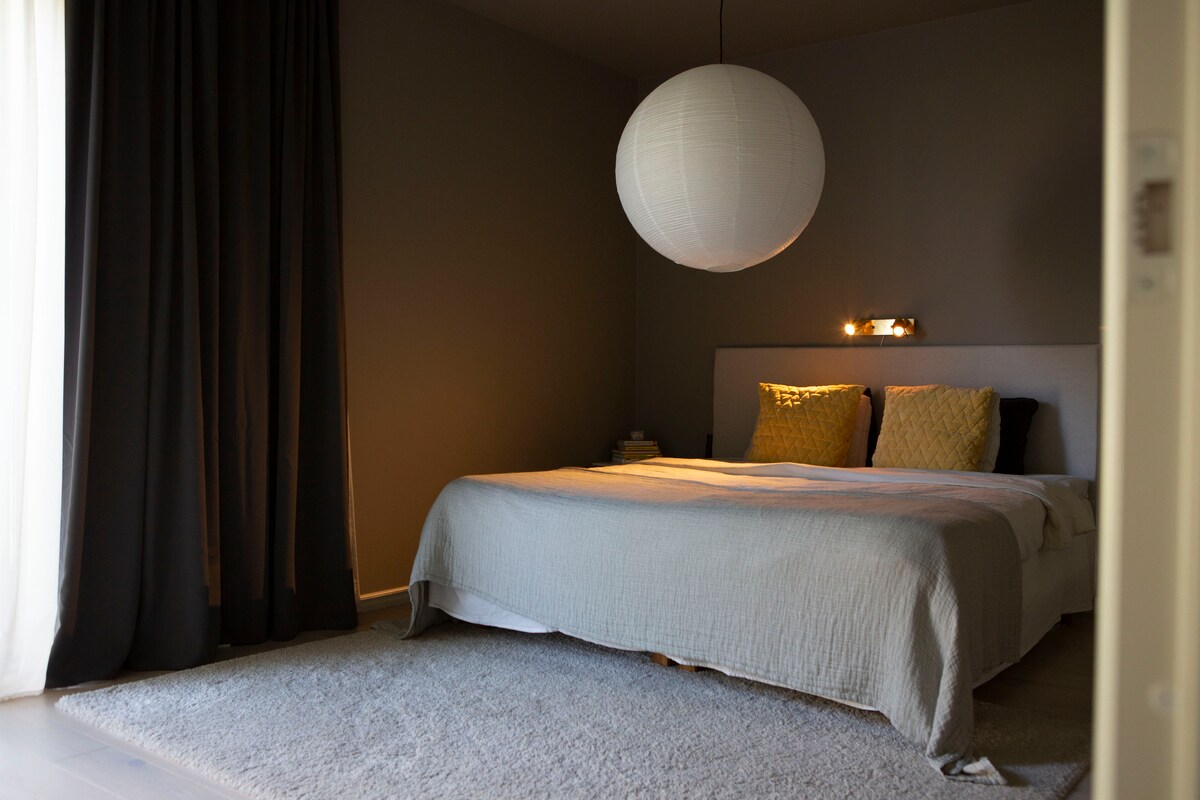 Основна спалня