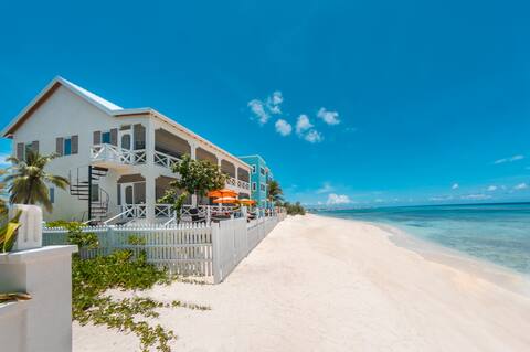 Reef House South 1 Bedroom Beachfront apartment