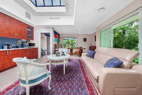Top Airbnb: The Annexe - luxury garden studio in Canberra