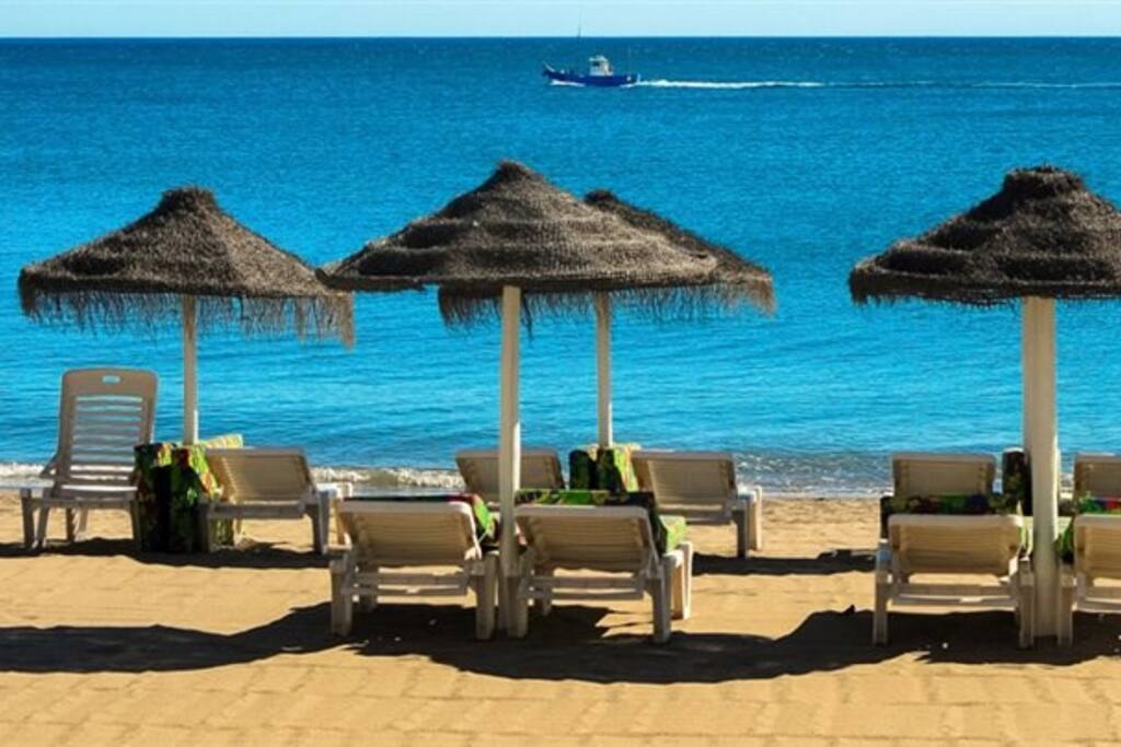 a834c148 268a 4e5b 9b5b fcf546a3a8bd