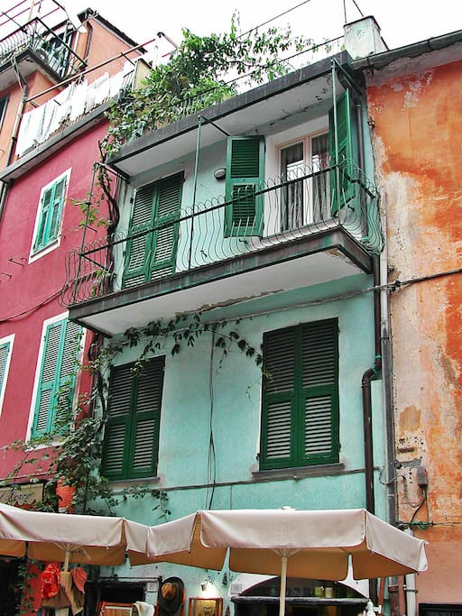 Vista dell esterno dell edificio