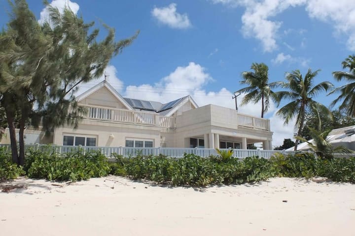 Island Gold Realty Ltd. managed Airbnb listing 2