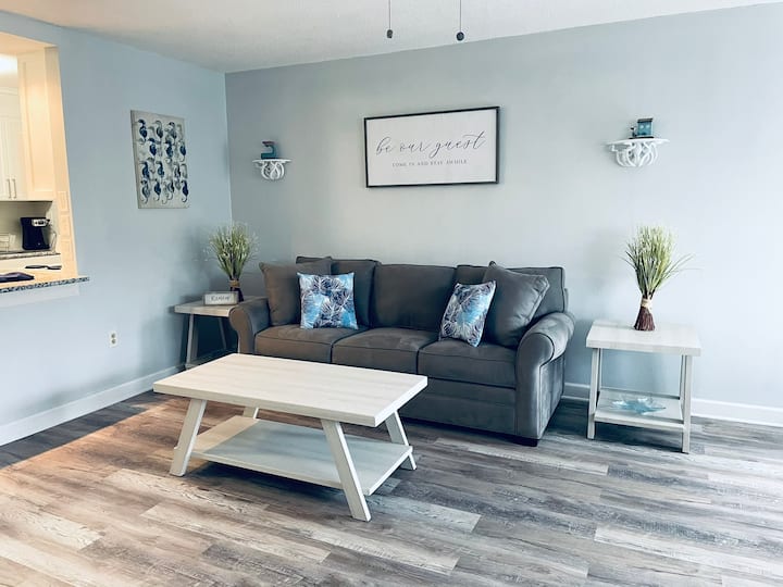 Spacious Waterfront Condo - Heated Pool - Titusville, FL