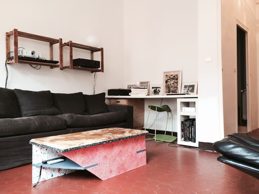 Lounge with video-projector