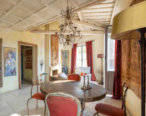 Via Giulia Romantic hideway with roofterrace gallery image 2