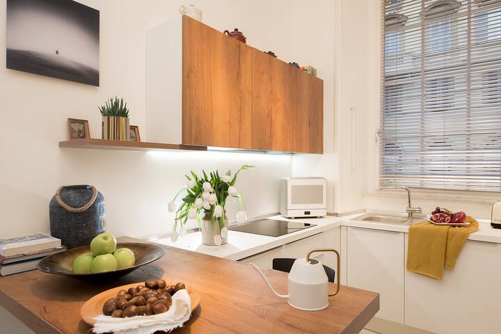 Designer flat 3 bed/2 bath near Vatican gallery image 4