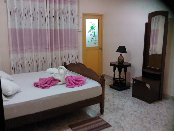 Ორადგილიანი ოთახი