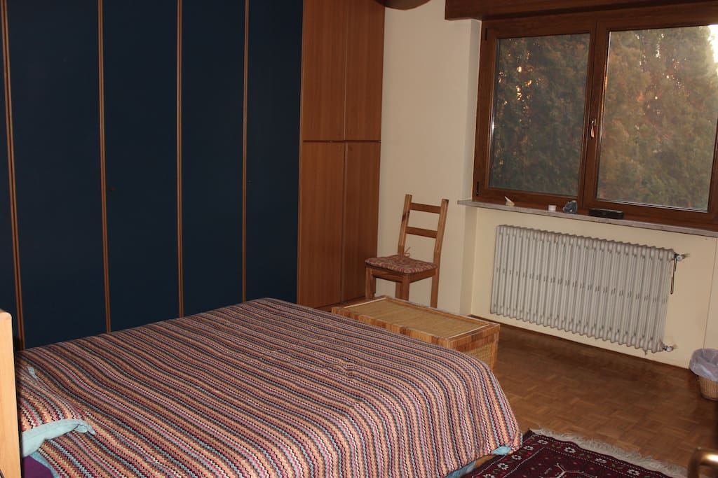 Roomy bedroom x 2