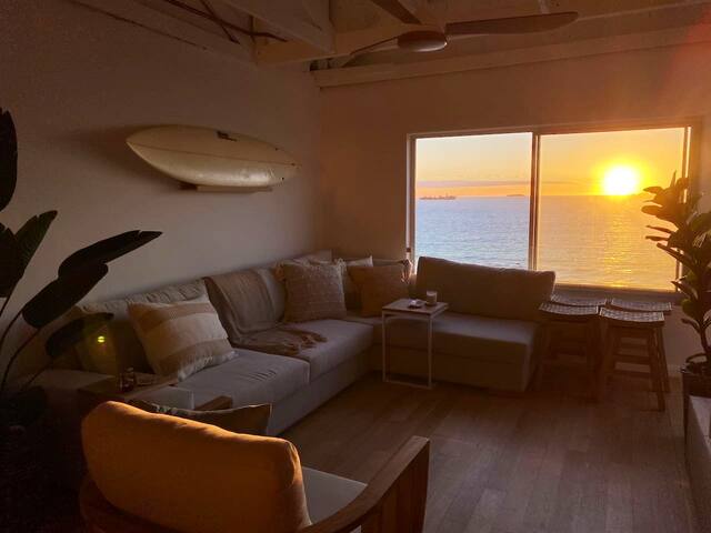 Beachfront bliss – Apartment Tableview/ Blouberg gallery image 5