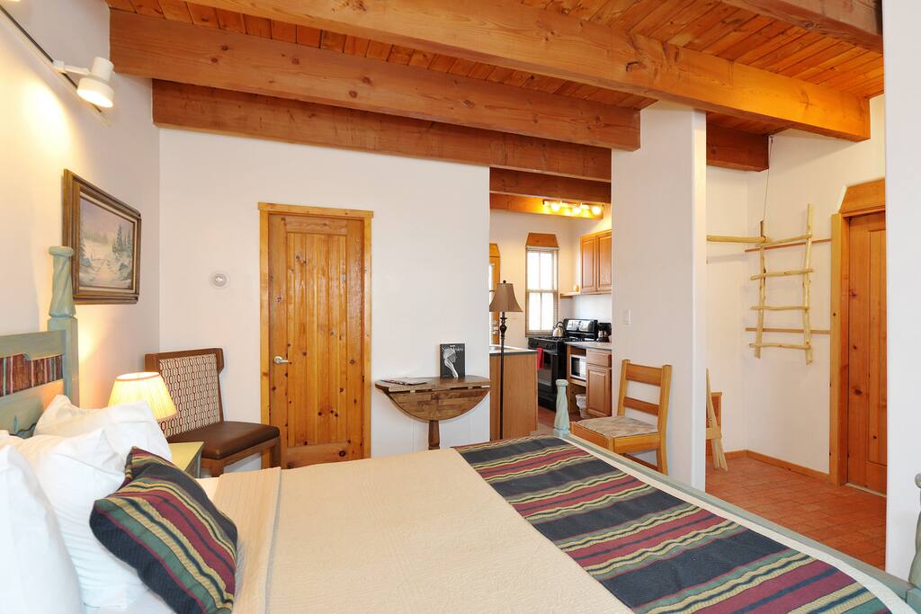 Room 8