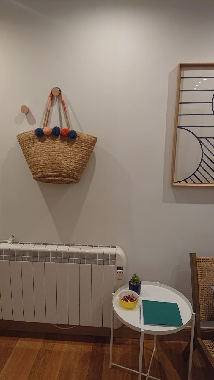 Precioso Apartamento En Plena Parte Vieja Donostiarra - Donostia-San Sebastián